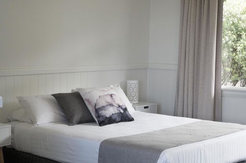 Orford Blue Waters Hotel - Accommodation ACT 12