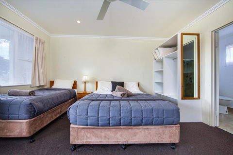 Wintersun Gardens Motel - Accommodation ACT 2