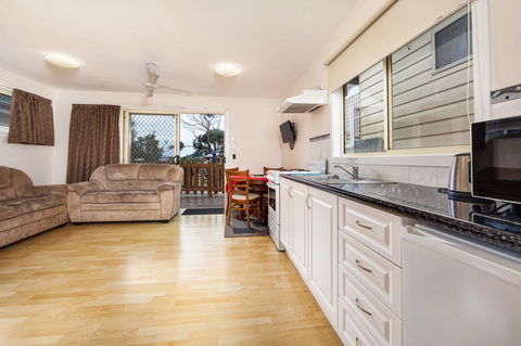 Wintersun Gardens Motel - Accommodation ACT 35