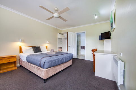 Wintersun Gardens Motel - Accommodation ACT 40