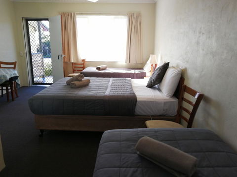Wintersun Gardens Motel - Accommodation ACT 12