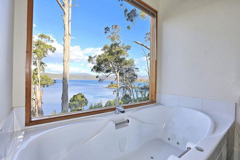 Stewarts Bay Lodge - Accommodation ACT 14