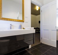 Deloraine Hotel - Accommodation ACT