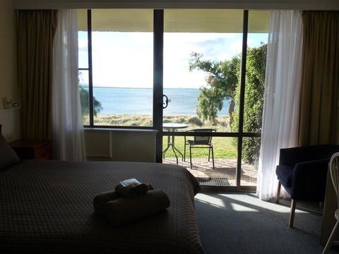 Swansea Motor Inn Tasmania - Accommodation ACT 23