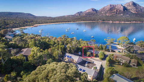 Freycinet Timber Cottage 2 - Accommodation ACT 0