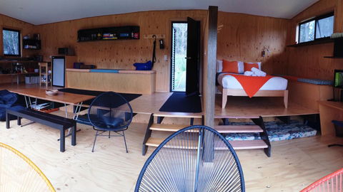 BAY OF FIRES ECO HUT Off Grid Experience At Binalong Bay - Accommodation ACT 8