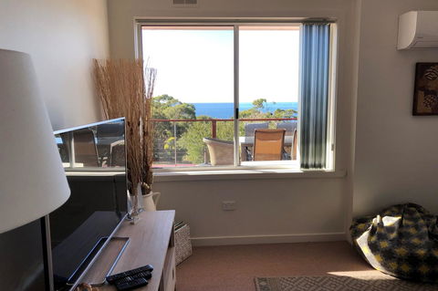 BAY OF FIRES SEACHANGE Ocean Frontage - Accommodation ACT 1