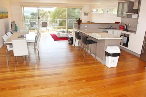 Seaview Apartment - Accommodation ACT 4