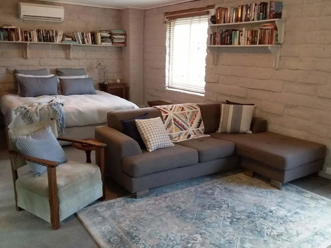 MaraPonds - Accommodation ACT 6
