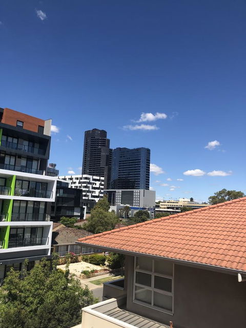 Poplar Box Hill Apartment - Accommodation ACT 10