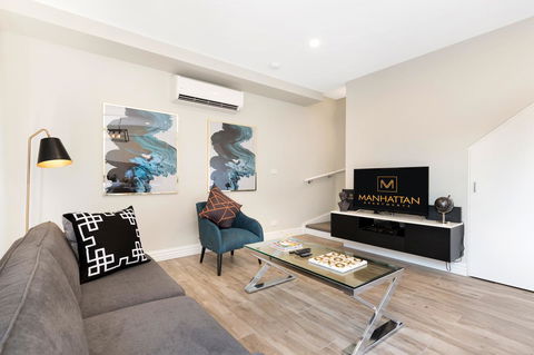 Manhattan Apartments - Notting Hill - Accommodation ACT 26