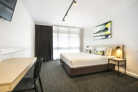 Nightcap At Matthew Flinders Hotel - Accommodation ACT 1