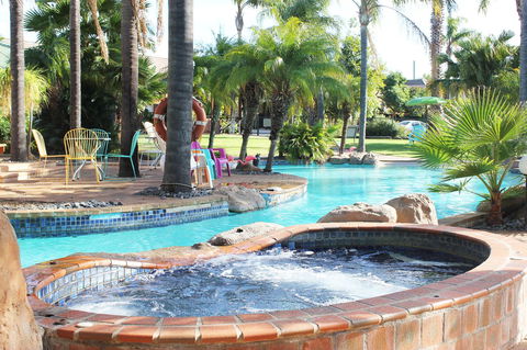 Swan Hill Resort - Accommodation ACT 14