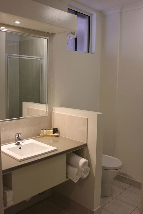 Swan Hill Resort - Accommodation ACT 16
