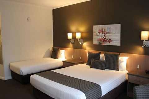 Swan Hill Resort - Accommodation ACT 17