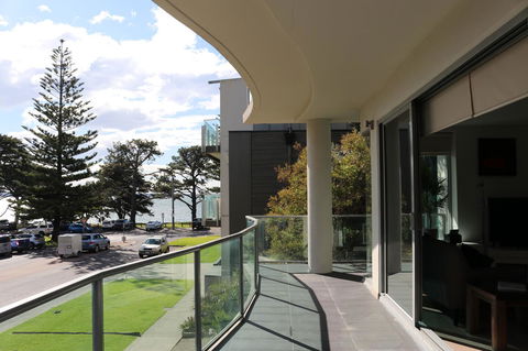 130 At The Waves - Accommodation ACT 21
