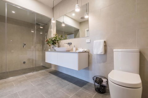 Brooklands Apartments - Accommodation ACT 9