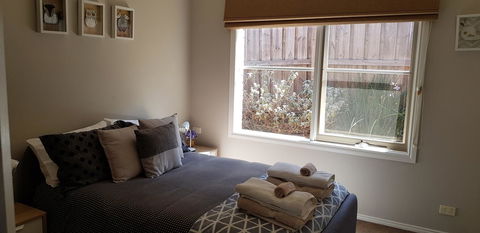Oxford Rise Apartment - Accommodation ACT 6
