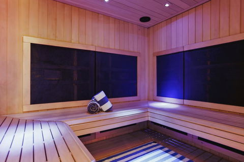 Deep Blue Hotel & Hot Springs - Accommodation ACT 15