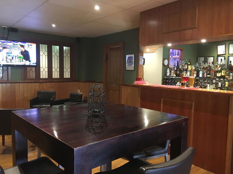 Bright Chalet - Accommodation ACT 18