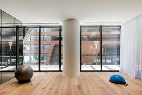 Winston Apartments Docklands - Accommodation ACT 22