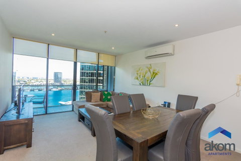 AKOM AT Docklands - Accommodation ACT 5