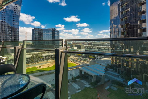 AKOM AT Docklands - Accommodation ACT 19