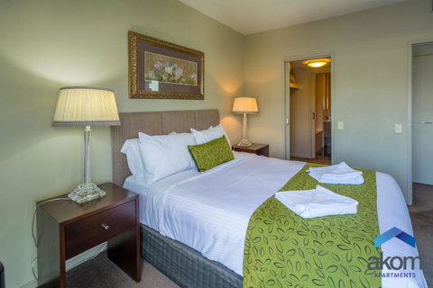 AKOM AT Docklands - Accommodation ACT 32