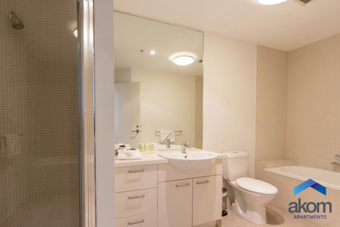 AKOM AT Docklands - Accommodation ACT 4
