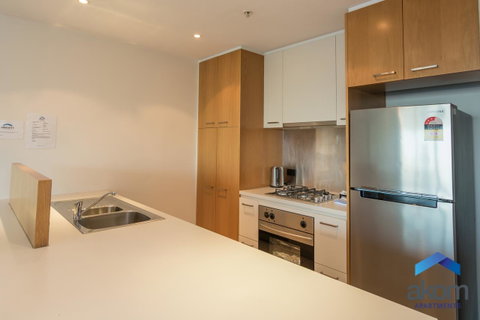 AKOM AT Docklands - Accommodation ACT 8