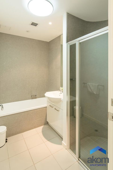 AKOM AT Docklands - Accommodation ACT 13