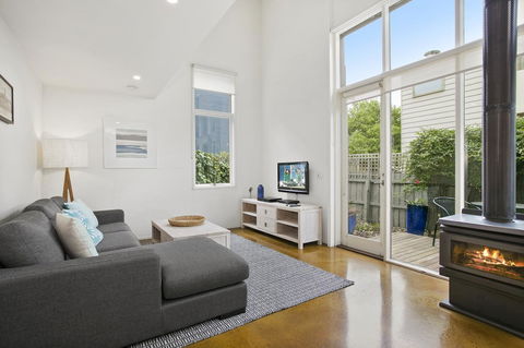 Terrace Lofts Apartments - Accommodation ACT 28