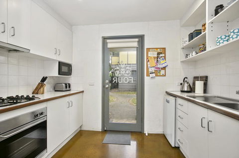 Terrace Lofts Apartments - Accommodation ACT 24