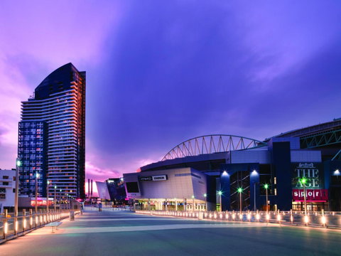 Travelodge Hotel Melbourne Docklands - Accommodation ACT 7