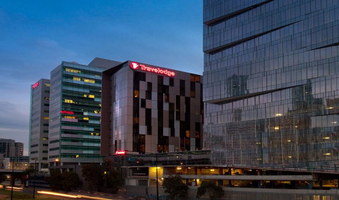 Travelodge Hotel Melbourne Docklands - Accommodation ACT 23