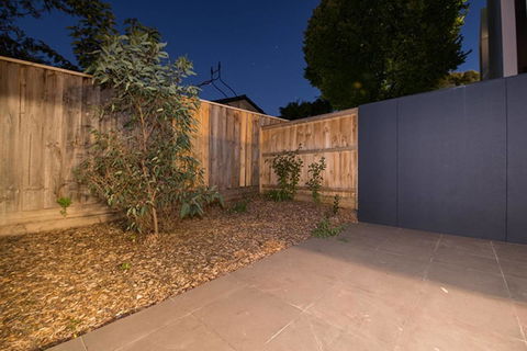 Doncaster Private Collection 2 Bed Townhouse@Pearl - Accommodation ACT 11