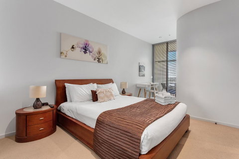 Docklands Private Collection - NEWQUAY - Accommodation ACT 3