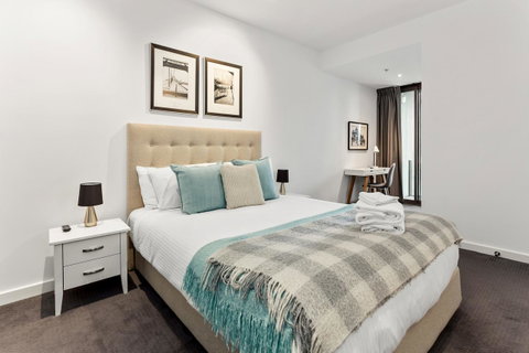 Docklands Private Collection - NEWQUAY - Accommodation ACT 11