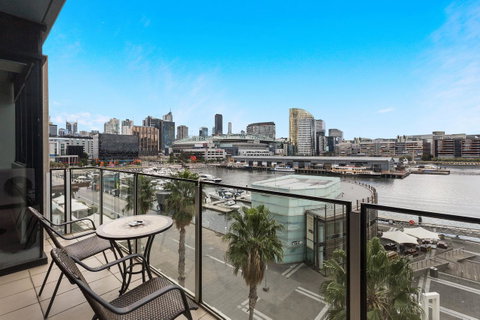 Docklands Private Collection - NEWQUAY - Accommodation ACT 6