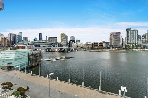Docklands Private Collection - NEWQUAY - Accommodation ACT 13