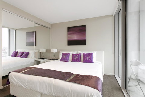 Docklands Private Collection - NEWQUAY - Accommodation ACT 40