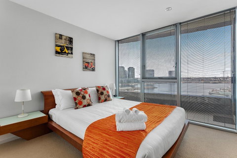 Docklands Private Collection - NEWQUAY - Accommodation ACT 4