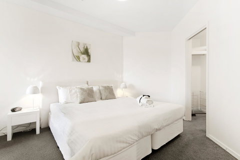 Docklands Private Collection - NEWQUAY - Accommodation ACT 35