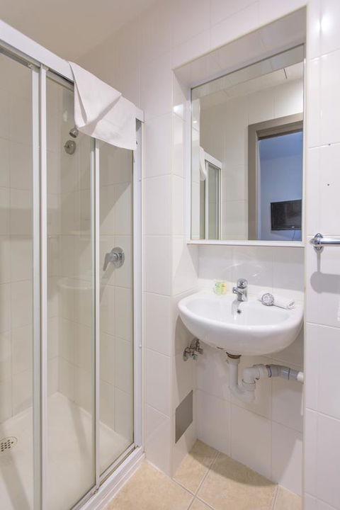 City Square Motel - Accommodation ACT 21