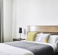 Plough Hotel - Accommodation ACT