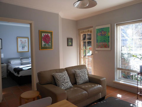 Merrimeet Cottages - Accommodation ACT 38