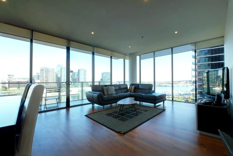 ACD Apartments - Accommodation ACT 10