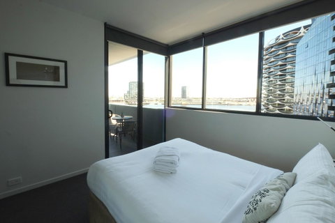 ACD Apartments - Accommodation ACT 18