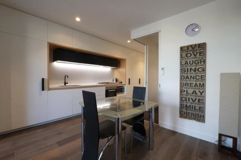 ACD Apartments - Accommodation ACT 27