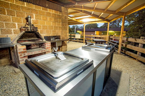 BIG4 Castlemaine Gardens - Accommodation ACT 25